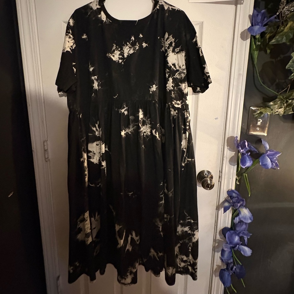 Disturbia tie dye dress US 16